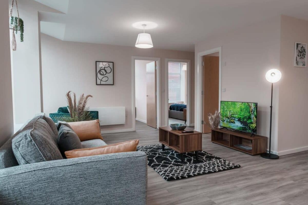 Contemporary 2 Bed Manchester Apartment - Sleeps 4 ภายนอก รูปภาพ